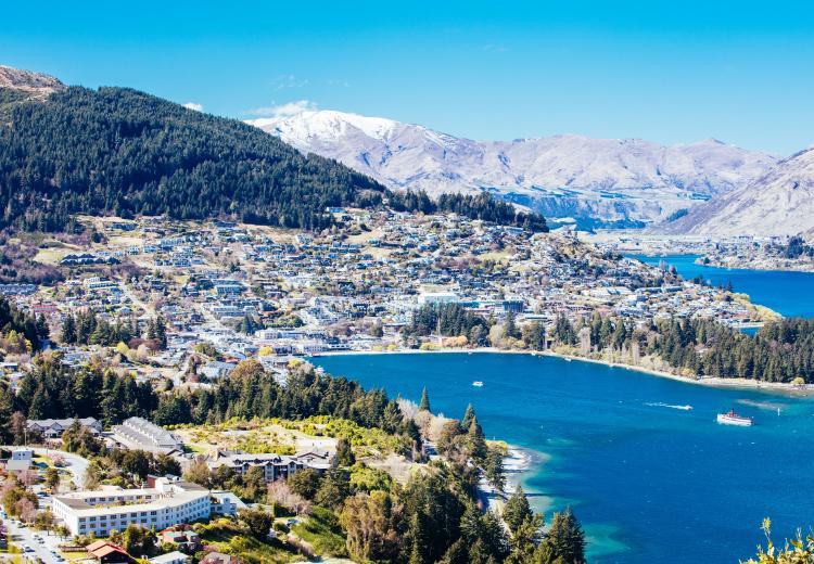 New Zealand to Reopen to Tourists in April